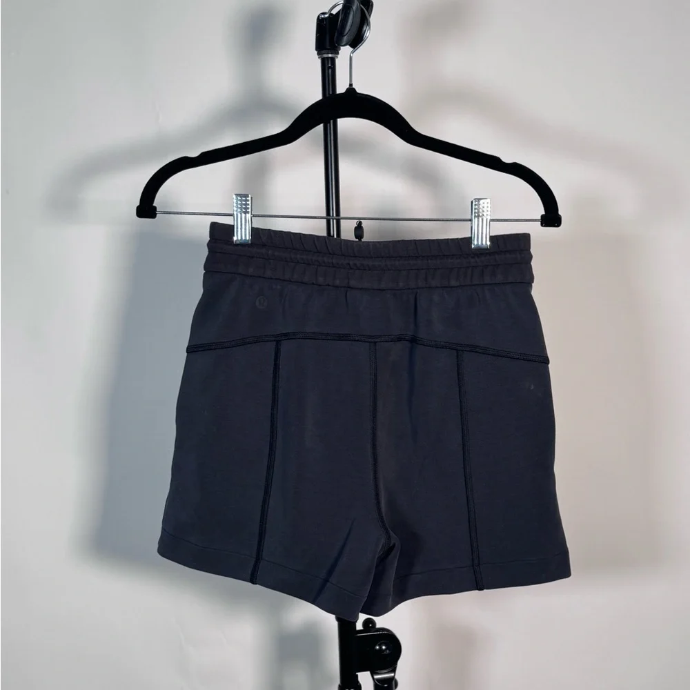 NWOT Lululemon Softstreme High-Rise Short 4